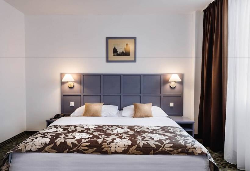 Quarto Superior Individual, Central Hotel Prague