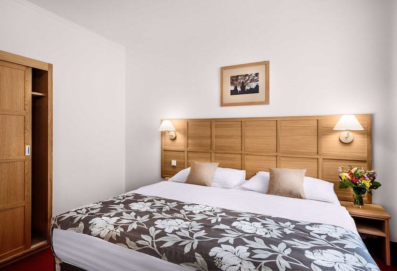 Quarto Superior, Central Hotel Prague