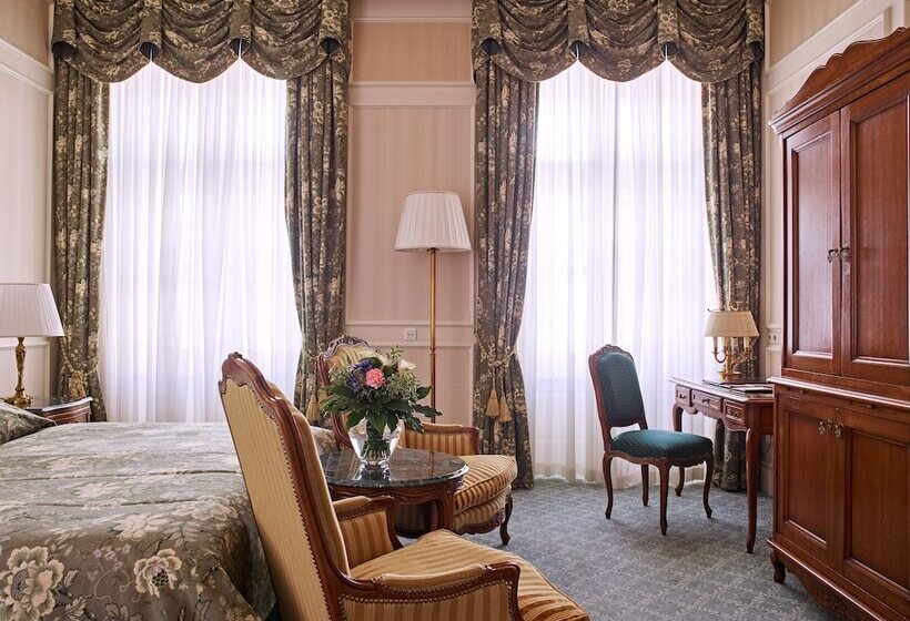 Premium Room City View, Grand Hotel Wien