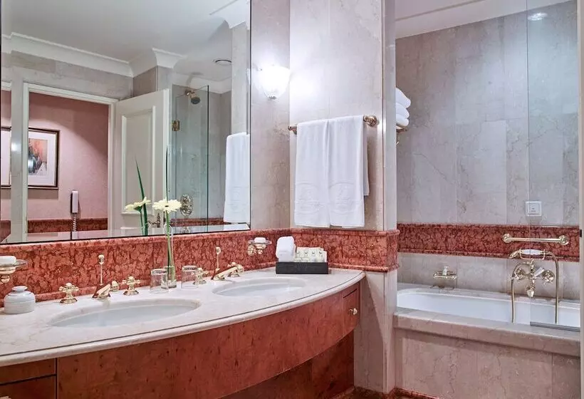 デラックスルーム, Eurostars Grand Hotel Wien