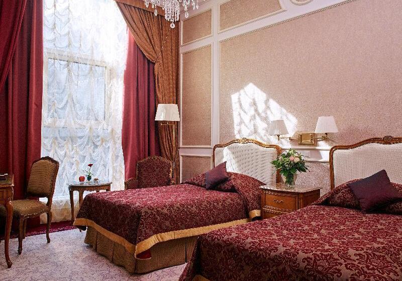 디럭스 룸, Grand Hotel Wien