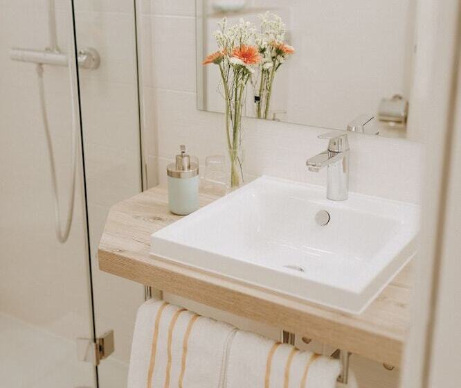 חדר סטנדרט, Huber S