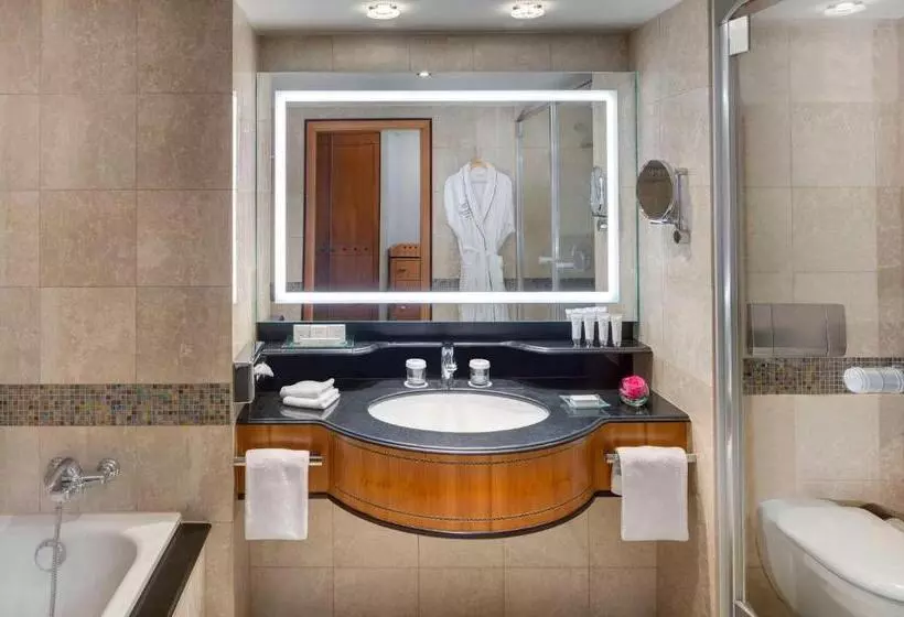 デラックスルーム, Kempinski Hotel Corvinus Budapest
