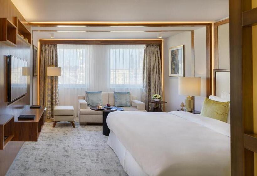 Номер Deluxe Вид на Парк, Kempinski Hotel Corvinus Budapest