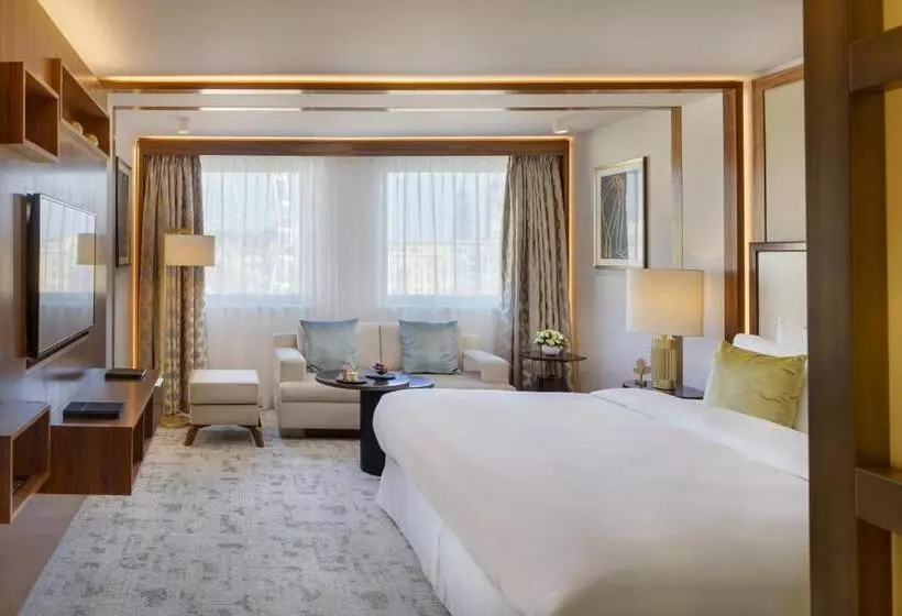 パークビューのデラックスルーム, Kempinski Hotel Corvinus Budapest