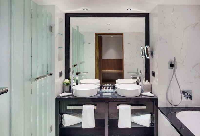 小型套房, Kempinski Hotel Corvinus Budapest