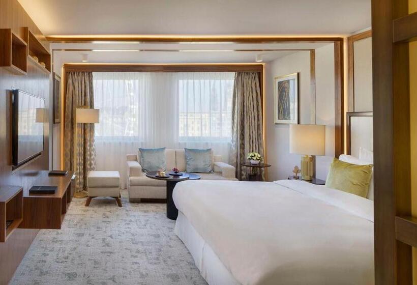Полулюкс, Kempinski Hotel Corvinus Budapest