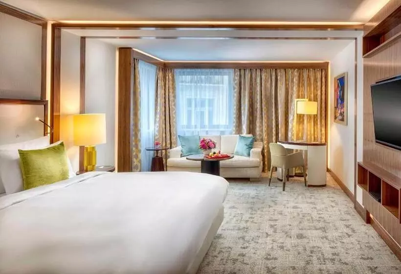 デラックスルーム, Kempinski Hotel Corvinus Budapest