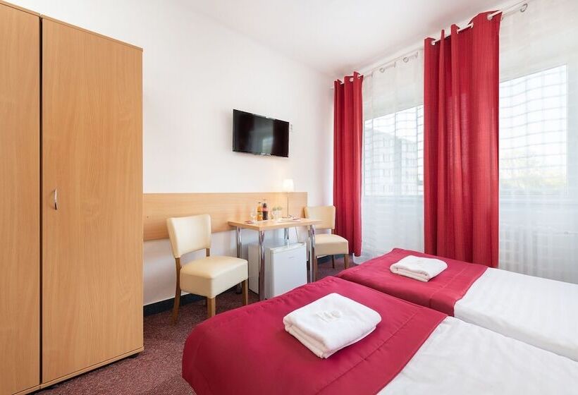 اتاق استاندارد, Plus