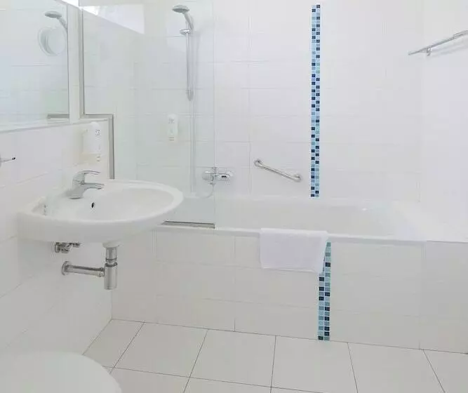 Standard-huone, Zlatá Hvězda