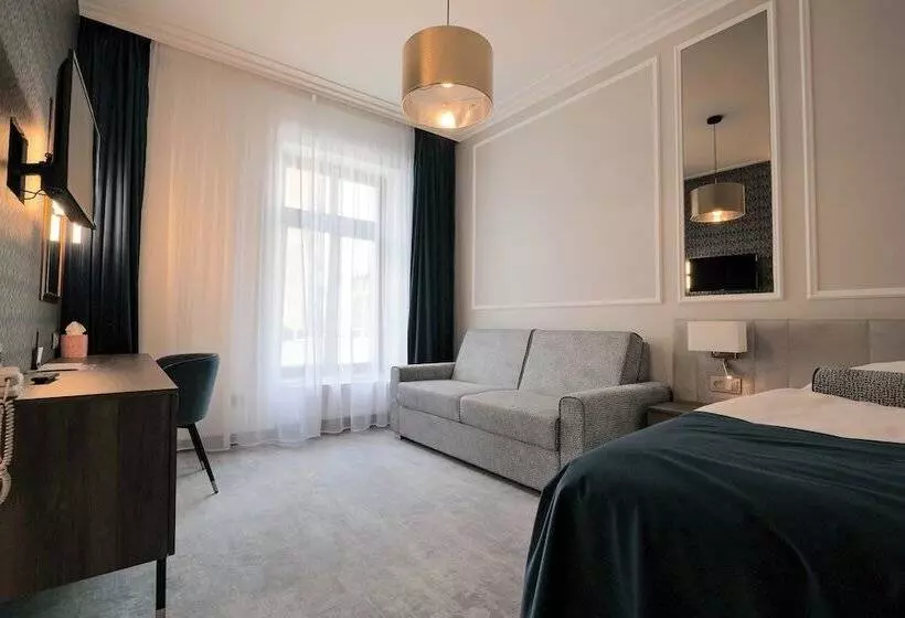 Deluxe Yhden Hengen Huone, Zlatá Hvězda