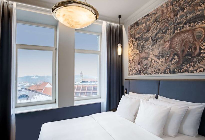 اتاق سوپریور, Radisson Collection Astorija Hotel, Vilnius