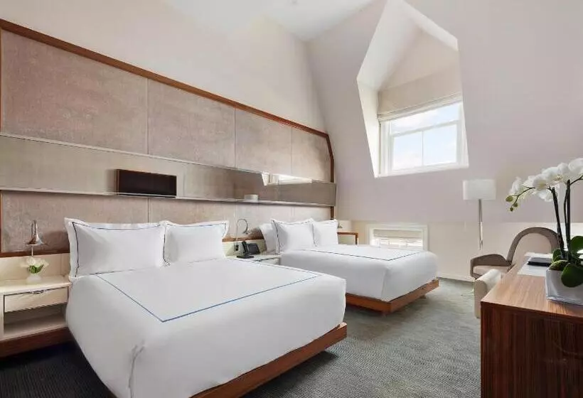 اتاق استاندارد, 33 Hotel, New York City, Seaport