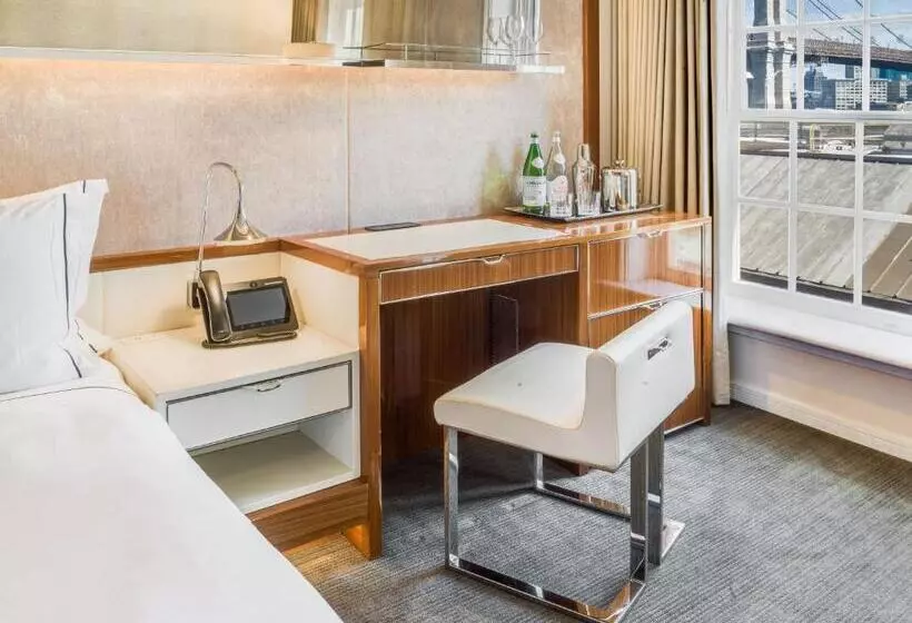 Suite with Terrace, 33 Hotel, New York City, Seaport