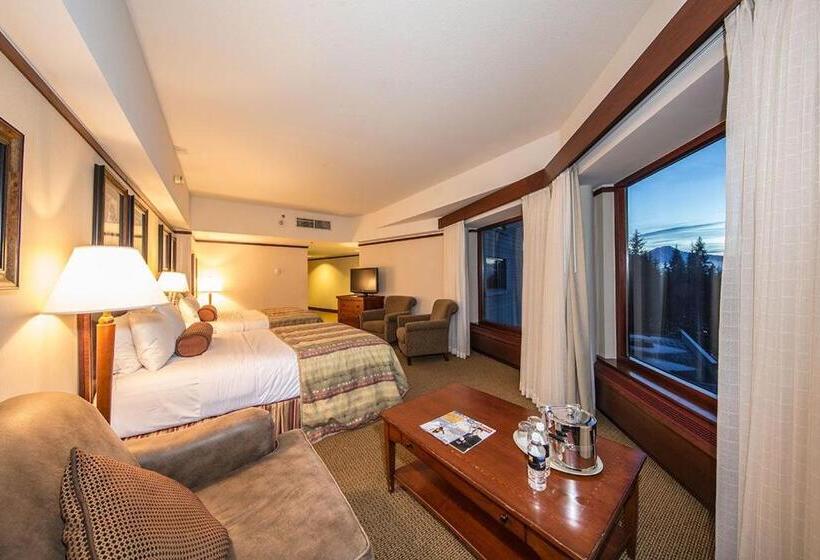 جناح جونيور, Alyeska Resort