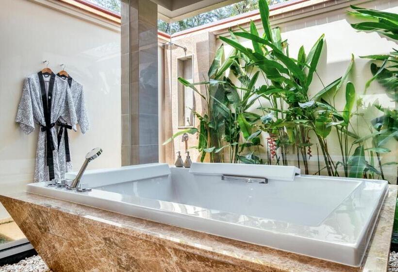 Апартаменты 3 Спальни, Banyan Tree Phuket