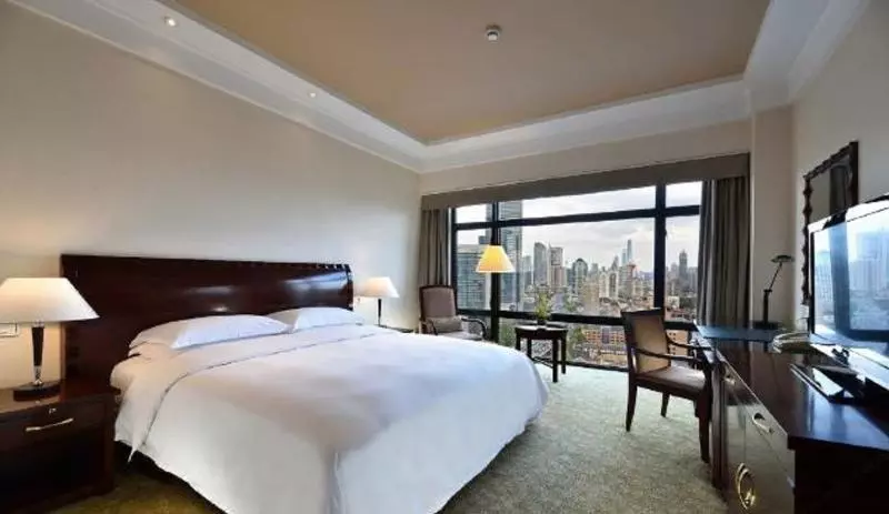 デラックスルーム, Equatorial Shanghai