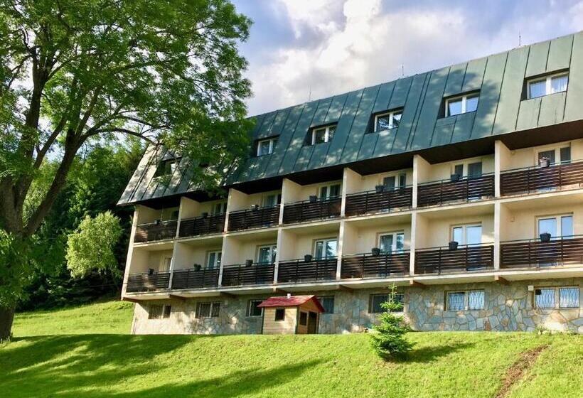 חדר אקונומי, Horni Pramen