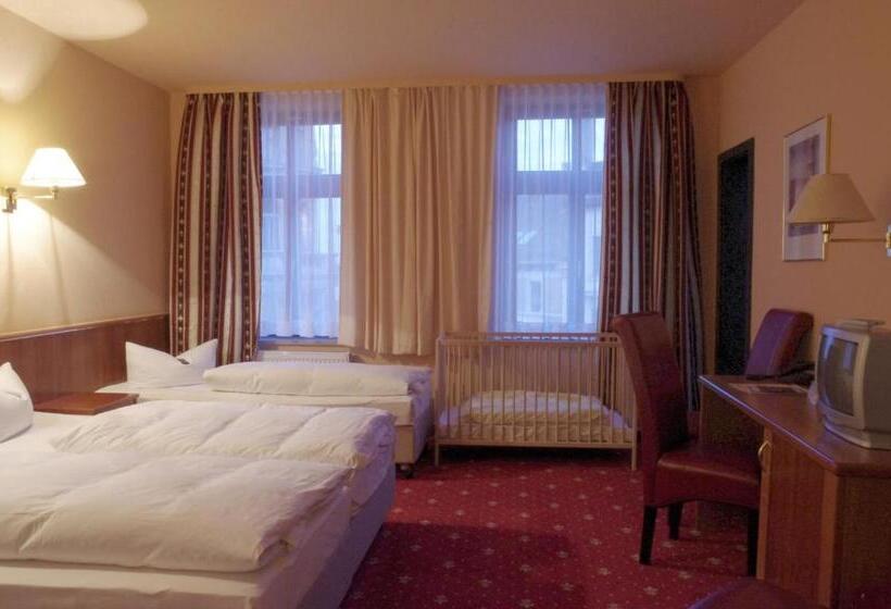 ファミリールーム, Merseburger Hof