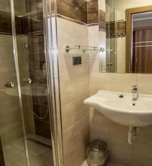 Standard Kolmen Hengen Huone, Panon