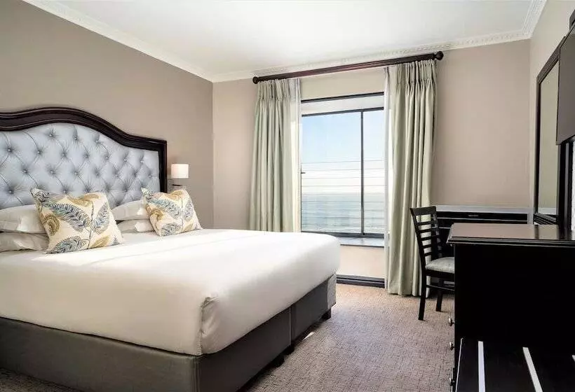 オーシャンビュースタンダードルーム, Premier Hotel Cape Town