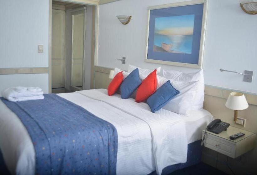 غرفة قياسية إطلالة جانبية علي البحر, Romance Alexandria