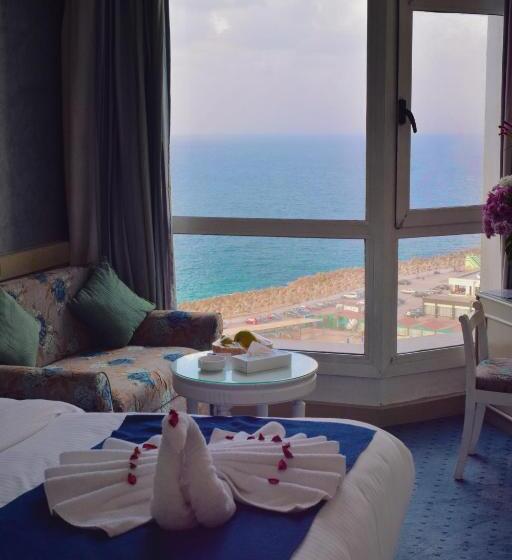 غرفة قياسية ذات إطلالة, Romance Alexandria