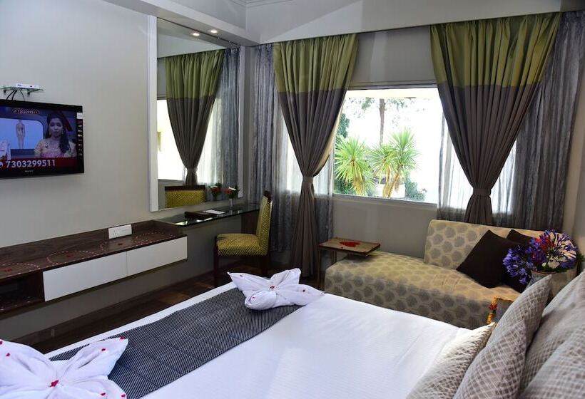 חדר פרמיום, Sinclairs Retreat Ooty