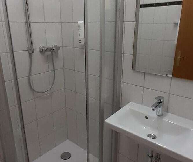 Номер Стандарт Индивидуальный, Landhotel Dresden