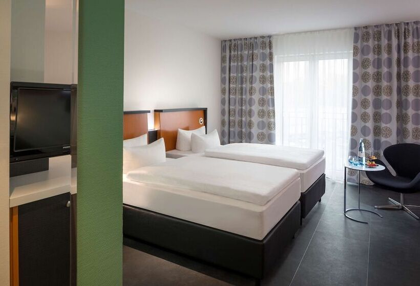 Quarto Estandar, Dorint Kongresshotel Düsseldorf/neuss