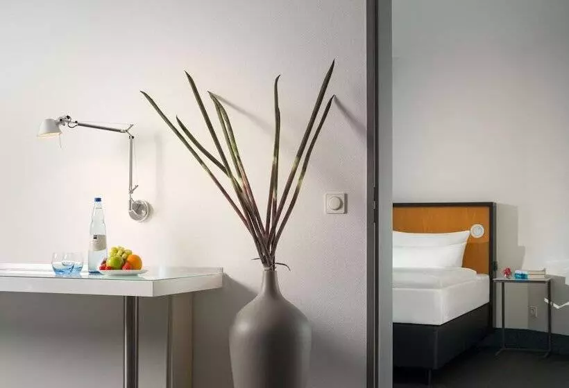 سوییت جونیور, Dorint Kongresshotel Düsseldorf/neuss