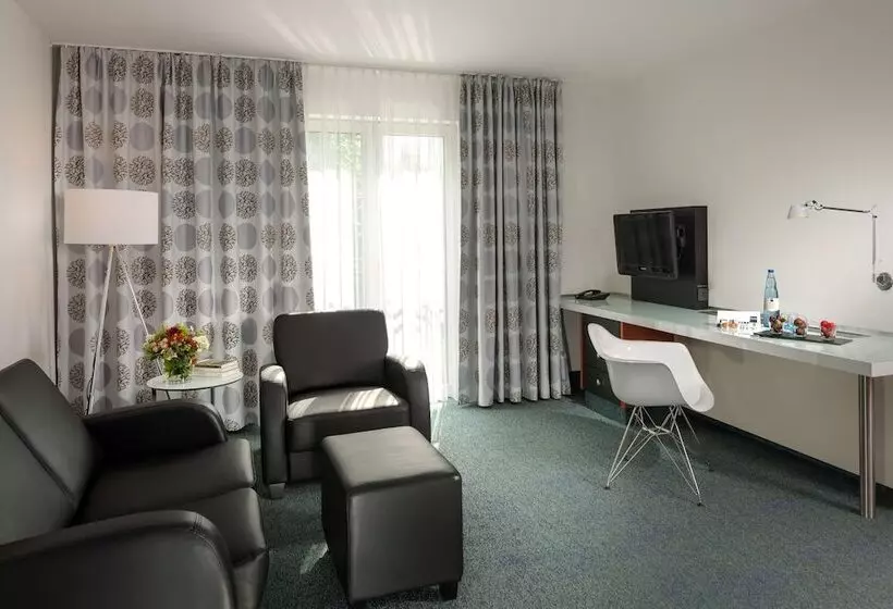 سوییت جونیور, Dorint Kongresshotel Düsseldorf/neuss