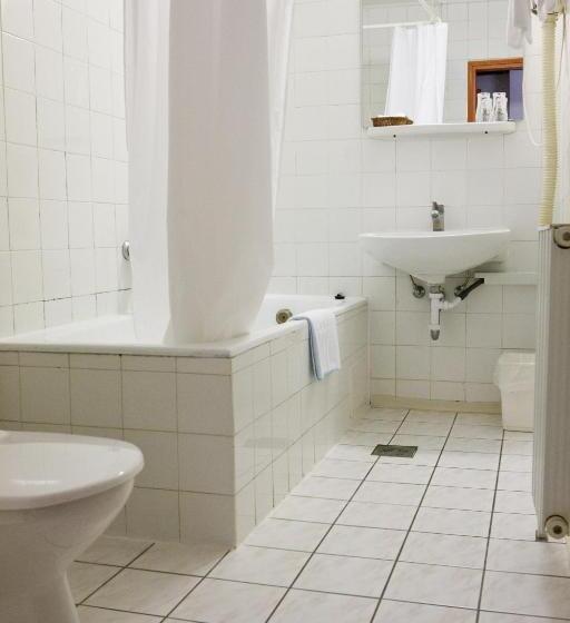 スタンダードルーム, Gloria Budapest City Center