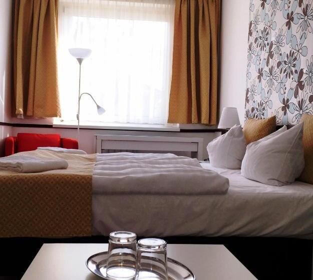 ガーデンビュースタンダードルーム, Gloria Budapest City Center