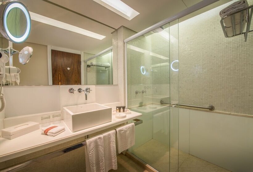 高级大房间, Gran Marquise