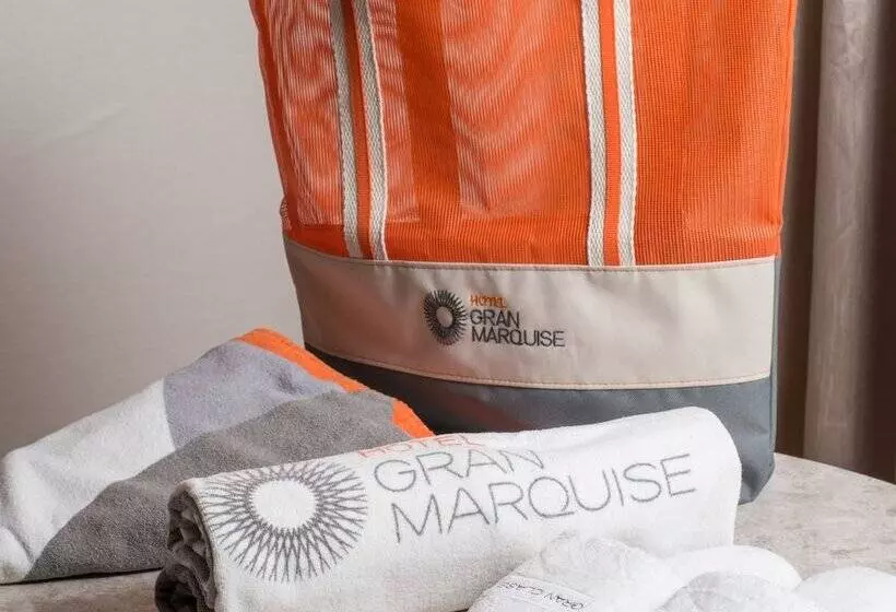 اتاق سوپریور سه تخته, Gran Marquise