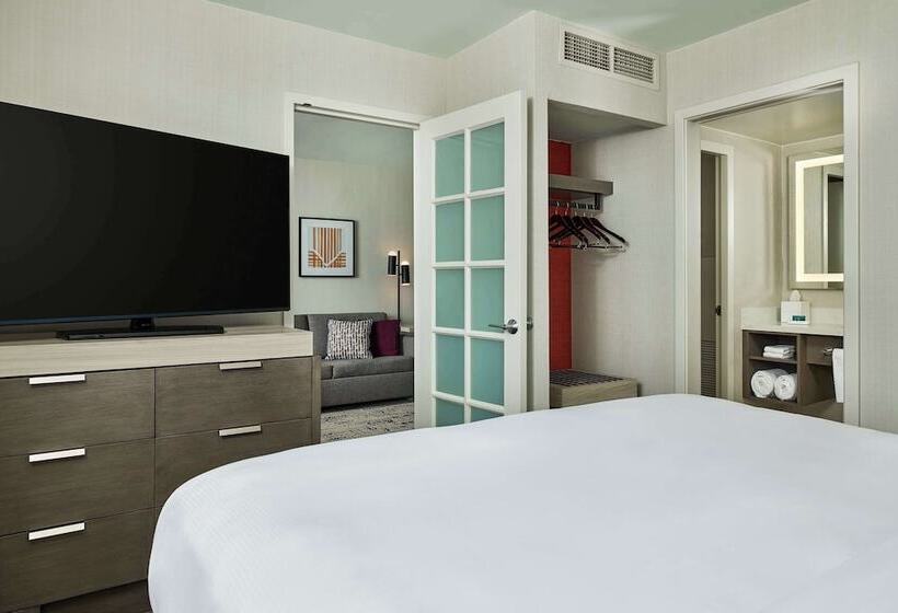 套房, Hilton Kansas City Country Club Plaza