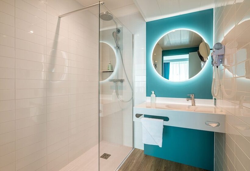 Номер Стандарт Двуспальная Кровать, Holiday Inn Reims Centre, An Ihg