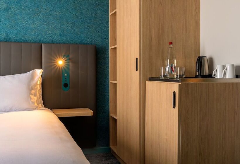 Номер Стандарт Двуспальная Кровать, Holiday Inn Reims Centre, An Ihg