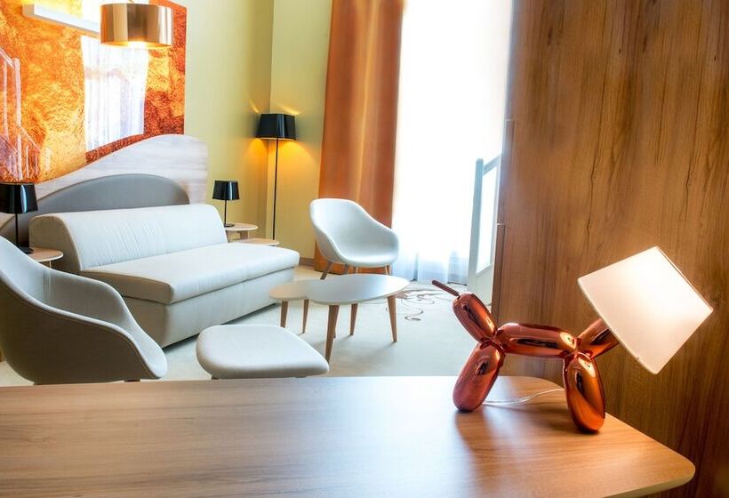 سوییت, Holiday Inn Reims Centre, An Ihg