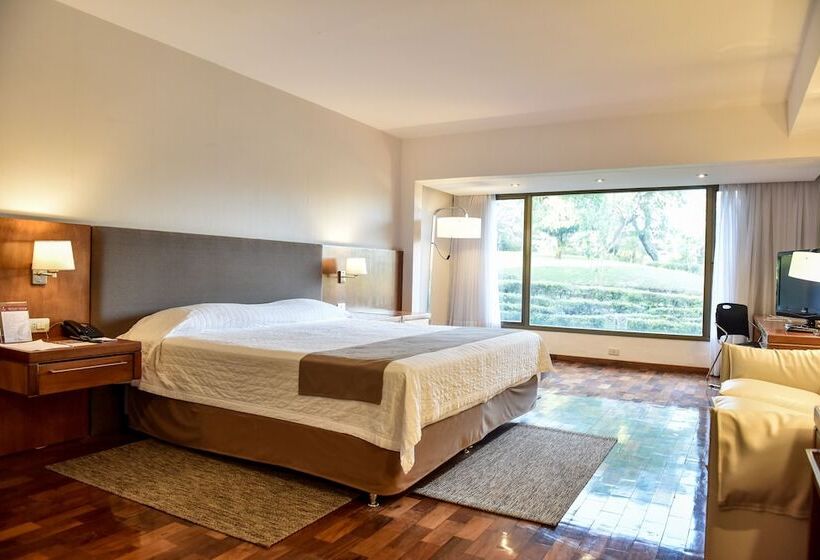 اتاق سوپریور یک تخته, Yacht & Golf Club Paraguayo, A Tribute Portfolio Resort