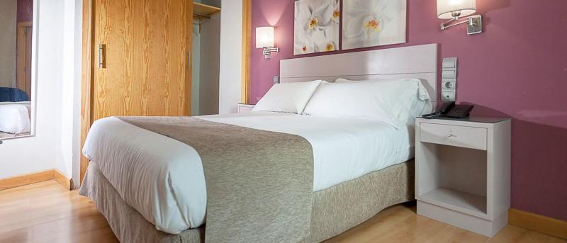 Club Room King Bed, Sheraton Sao Paulo Wtc