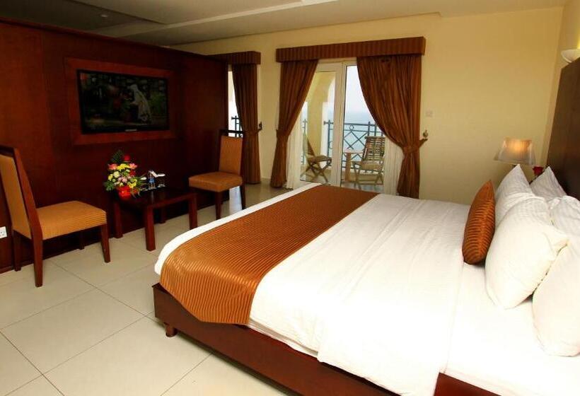 سوئیت با تخت بزرگ, Sohar Beach