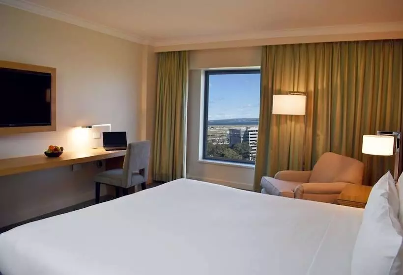 景色の見えるデラックスルーム, Stamford Plaza Sydney Airport Hotel & Conference Centre