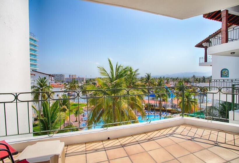 اتاق سوپریور با بالکن, Vamar Vallarta Marina & Beach Resort
