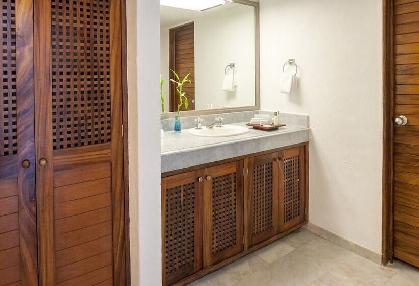 带阳台的高级房间, Vamar Vallarta Marina & Beach Resort