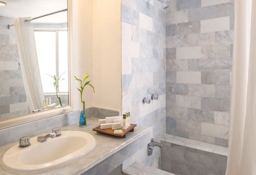 带阳台的高级房间, Vamar Vallarta Marina & Beach Resort