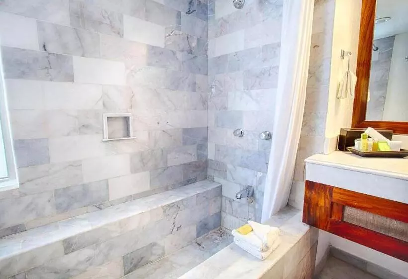 Standard-huone 2 Parivuodetta, Vamar Vallarta Marina & Beach Resort