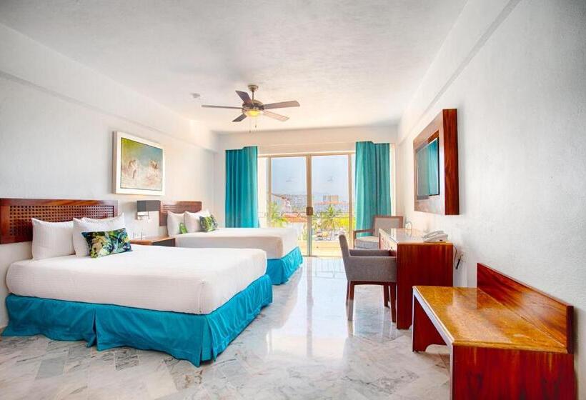 带阳台的高级房间, Vamar Vallarta Marina & Beach Resort