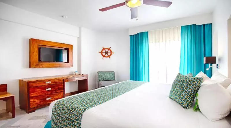 Standard-huone King-vuode, Vamar Vallarta Marina & Beach Resort